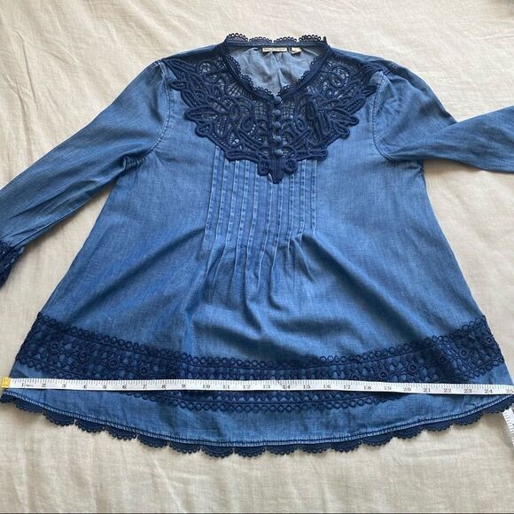 Anthropologie Laced Chambray Top Linen Blend - Picture 13 of 13